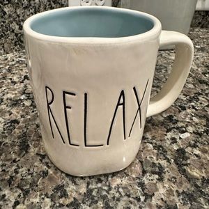 Rae Dunn Mug. Like new condition.